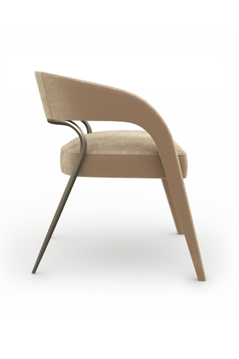 Silla de comedor de terciopelo con respaldo calado | Caracole Gazelle | Oroa.es