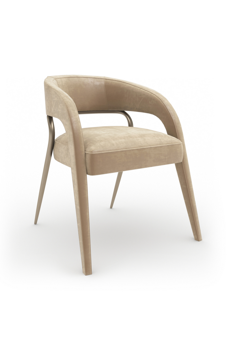 Silla de comedor de terciopelo con respaldo calado | Caracole Gazelle | Oroa.es