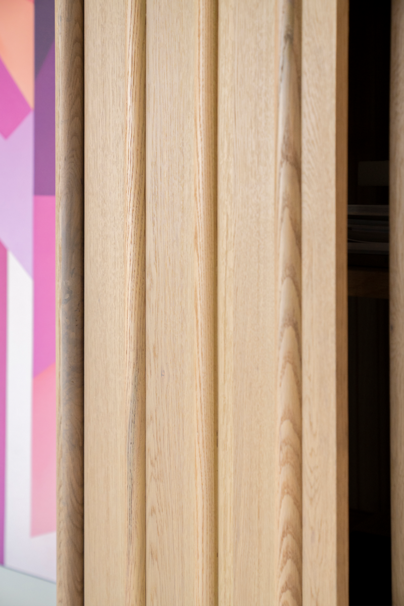 Aparador de Roble con 2 Puertas | OROA Home Jake | Oroa.es