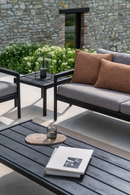 Mesa Auxiliar de Exterior de Teca Natural Negra | Ethnicraft Jack | Oroa.es