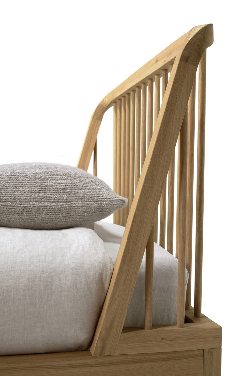 Cama de Roble Natural | Ethnicraft Spindle | Oroa.es