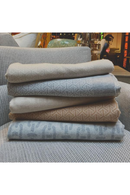 Plaid Geométrico de Lana y Cachemir Nude | Andrew Martin Monte | Oroa.es